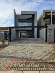 Sobrado com 4 Quartos à venda, 130m² no Coqueiral, Cascavel