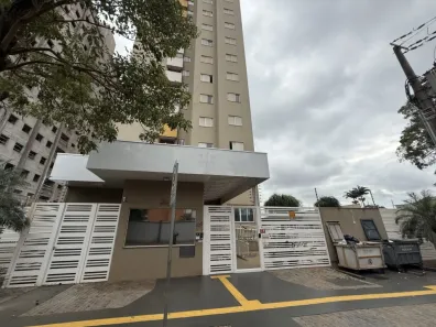 Apartamento com 2 Quartos para alugar, 55m² no Zona 07, Maringá