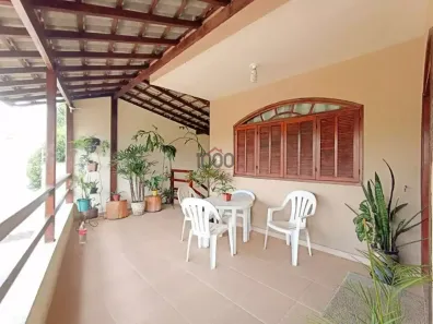 Casa com 4 Quartos à venda, 384m² no Aeroporto, Juiz de Fora