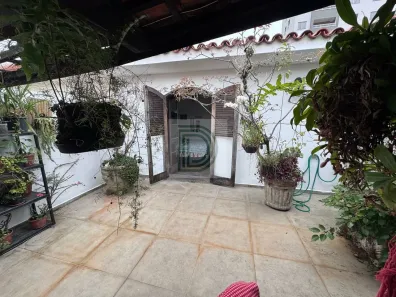 Sobrado com 3 Quartos à venda, 300m² no Ferreira, São Paulo