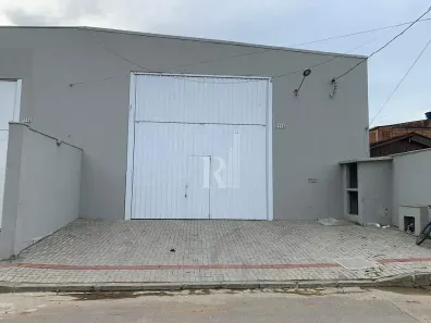 Galpão/Depósito/Armazém para alugar, 200m² no Morretes, Itapema