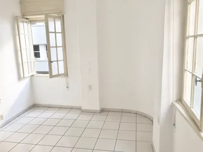 Sala Comercial à venda, 72m² no Centro Histórico, Porto Alegre