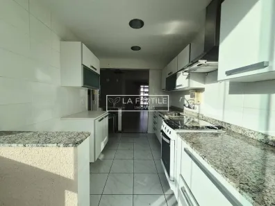 Apartamento com 3 Quartos para alugar, 97m² no Centro, Curitiba