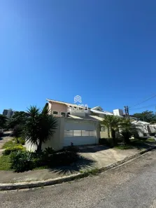 Casa com 5 Quartos à venda, 265m² no Cancela Preta, Macaé
