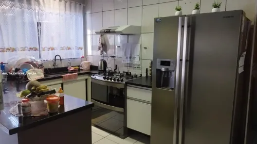 Casa com 3 Quartos à venda, 180m² no Brasília, Londrina