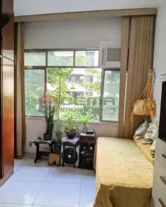 Kitnet com 1 Quarto à venda, 25m² no Copacabana, Rio de Janeiro