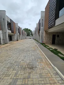 Casa de Condomínio com 3 Quartos para alugar, 154m² no Vila Rosa, Goiânia