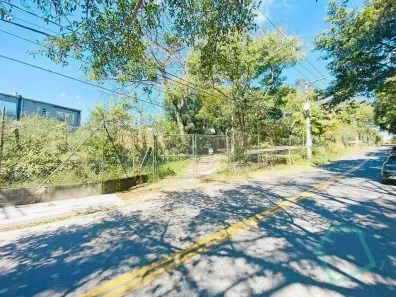 Lote/Terreno à venda, 643m² no Chácara das Paineiras, Carapicuíba