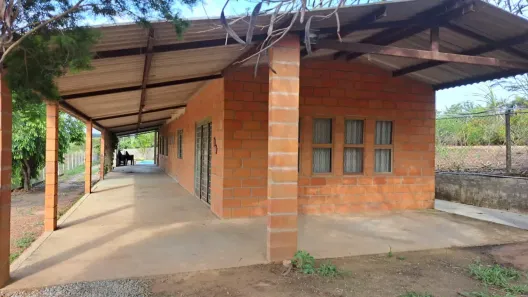 Fazenda/Sítio com 3 Quartos para alugar, 2400m² no Éden, Sorocaba