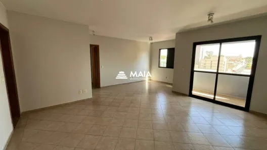 Apartamento com 3 Quartos para alugar, 189m² no São Benedito, Uberaba