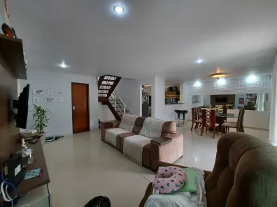Casa de Condomínio com 4 Quartos à venda, 315m² no Vargem Pequena, Rio de Janeiro