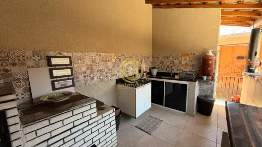 Sobrado com 2 Quartos à venda, 60m² no Residencial Santa Paula, Jacareí