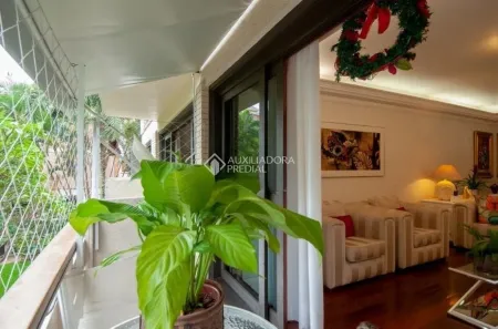 Apartamento com 3 Quartos à venda, 160m² no Moinhos de Vento, Porto Alegre