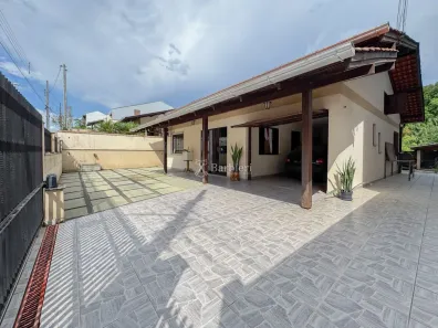Casa com 3 Quartos à venda, 140m² no Testo Salto, Blumenau