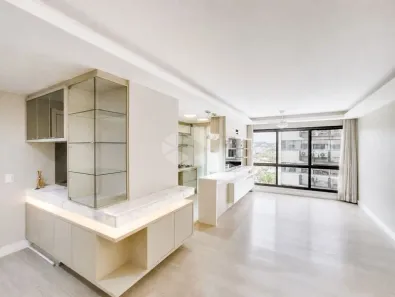 Apartamento com 3 Quartos para alugar, 100m² no Cristal, Porto Alegre