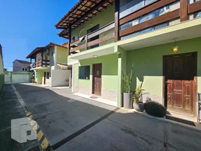 Casa com 2 Quartos à venda, 71m² no Novo Horizonte, Macaé