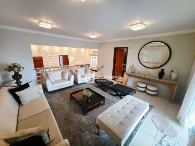 Casa com 4 Quartos à venda, 250m² no Castelinho, Piracicaba