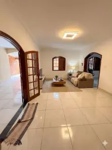 Casa com 3 Quartos à venda, 240m² no Setor Faiçalville, Goiânia