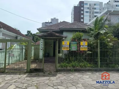 Casa com 3 Quartos para alugar, 392m² no Menino Deus, Porto Alegre