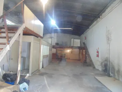Galpão/Depósito/Armazém para alugar, 190m² no Água Branca, Piracicaba