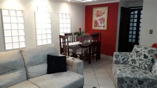 Casa com 3 Quartos à venda, 136m² no Conjunto Residencial Vista Verde, São Paulo