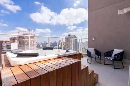 Apartamento com 2 Quartos para venda ou aluguel, 140m² no Jardim das Acácias, São Paulo