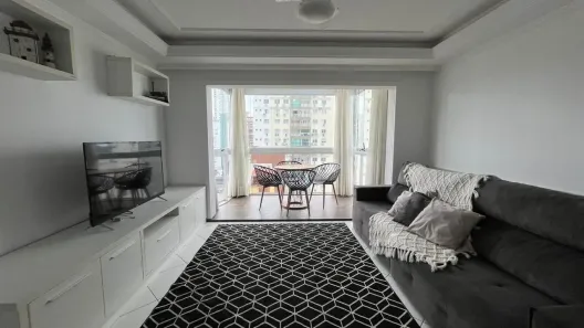 Apartamento com 3 Quartos para alugar, 161m² no Centro, Balneário Camboriú