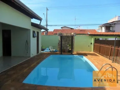 Sobrado com 3 Quartos à venda, 300m² no Jardim Castelo, Paulínia