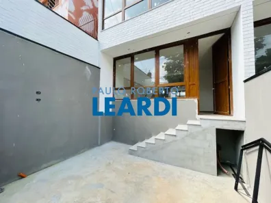 Sobrado com 3 Quartos à venda, 163m² no Vila Madalena, São Paulo
