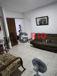Casa com 3 Quartos à venda, 74m² no Praça Seca, Rio de Janeiro