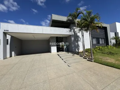 Casa de Condomínio com 4 Quartos para alugar, 243m² no Gran Park, Vespasiano