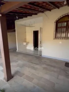 Casa com 3 Quartos à venda, 250m² no Piratininga, Niterói