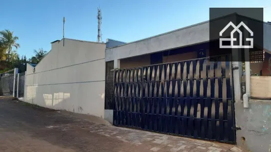 Casa com 2 Quartos à venda, 96m² no Maria Luiza, Cascavel