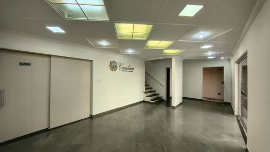 Imóvel Comercial com 1 Quarto para alugar, 400m² no Centro, Londrina