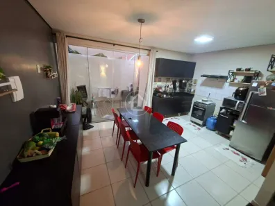 Casa com 2 Quartos à venda, 70m² no Jardim Imperial, Cuiabá