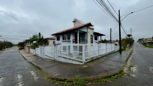 Casa com 3 Quartos à venda, 243m² no Jardim Elizabete, Içara