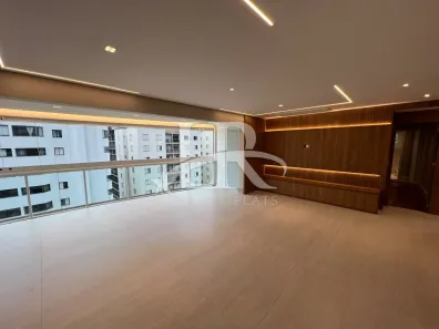 Apartamento com 3 Quartos à venda, 130m² no Vila Olímpia, São Paulo