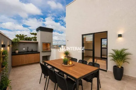 Sobrado com 3 Quartos à venda, 110m² no Uberaba, Curitiba