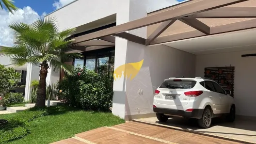 Sobrado com 4 Quartos à venda, 265m² no Núcleo Habitacional Sucuri, Cuiabá