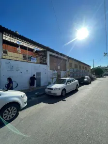 Galpão/Depósito/Armazém à venda, 880m² no Venda da Cruz, São Gonçalo