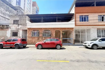 Imóvel Comercial com 5 Quartos para alugar, 254m² no São Mateus, Juiz de Fora
