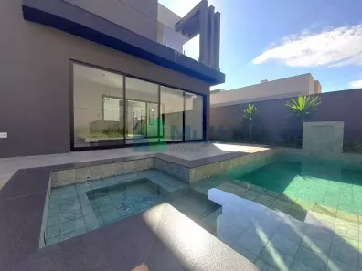 Casa com 3 Quartos para alugar, 261m² no Vila do Golf, Ribeirão Preto