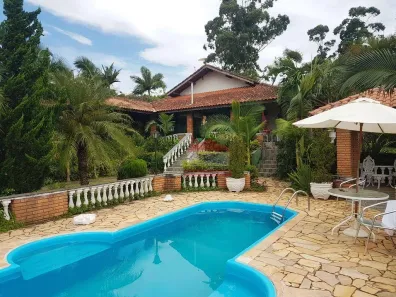 Fazenda/Sítio com 4 Quartos à venda, 250m² no Cachoeira, Ibiúna