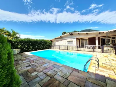 Casa com 4 Quartos à venda, 348m² no Centro, Peruíbe