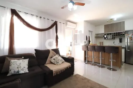 Casa de Condomínio com 2 Quartos para alugar, 60m² no Aclimação, Uberlândia