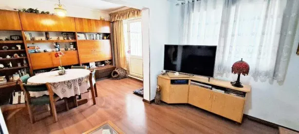 Sobrado com 5 Quartos à venda, 250m² no Vila Valparaíso, Santo André