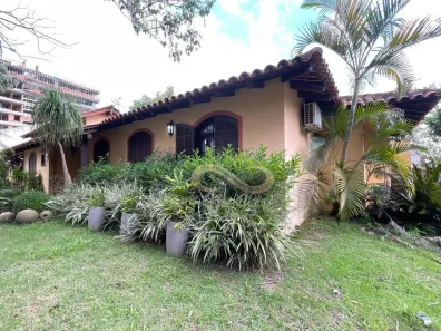 Imóvel Comercial com 3 Quartos para alugar, 250m² no Salgado Filho, Gravataí