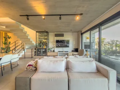 Casa de Condomínio com 3 Quartos à venda, 275m² no Lagoa da Conceição, Florianópolis
