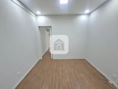Sala Comercial para alugar, 29m² no Saraiva, Uberlândia