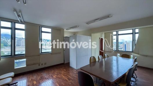 Sala Comercial à venda, 58m² no Cruzeiro, Belo Horizonte